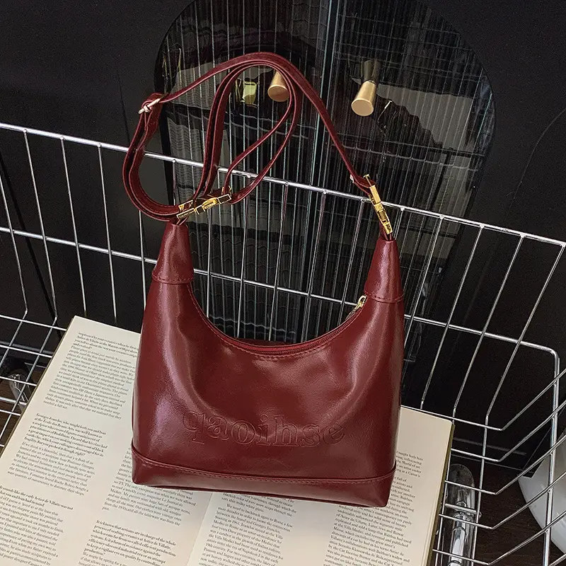 Women's Red Leather Shoulder Bag 2026 Fashion - Image 3
