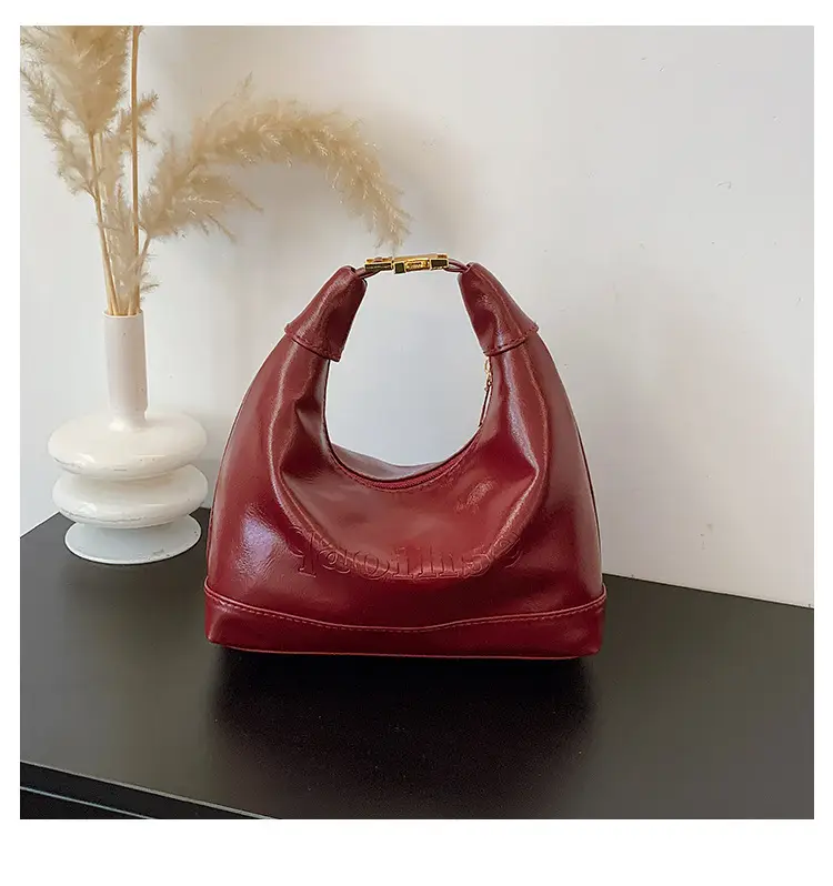 2025 Winter Black French Style Shoulder Bag — feature 21