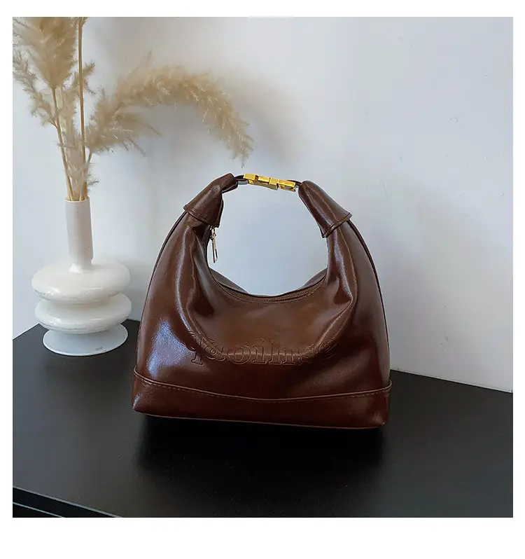 2025 Winter Black French Style Shoulder Bag — feature 22