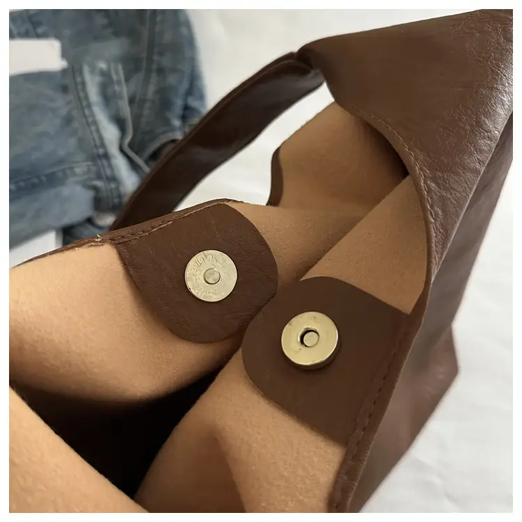 Brown Oil Leather Large Tote Bag for Women — feature 10