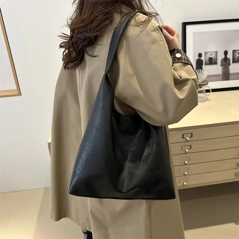 Brown Oil Leather Large Tote Bag for Women — feature 28