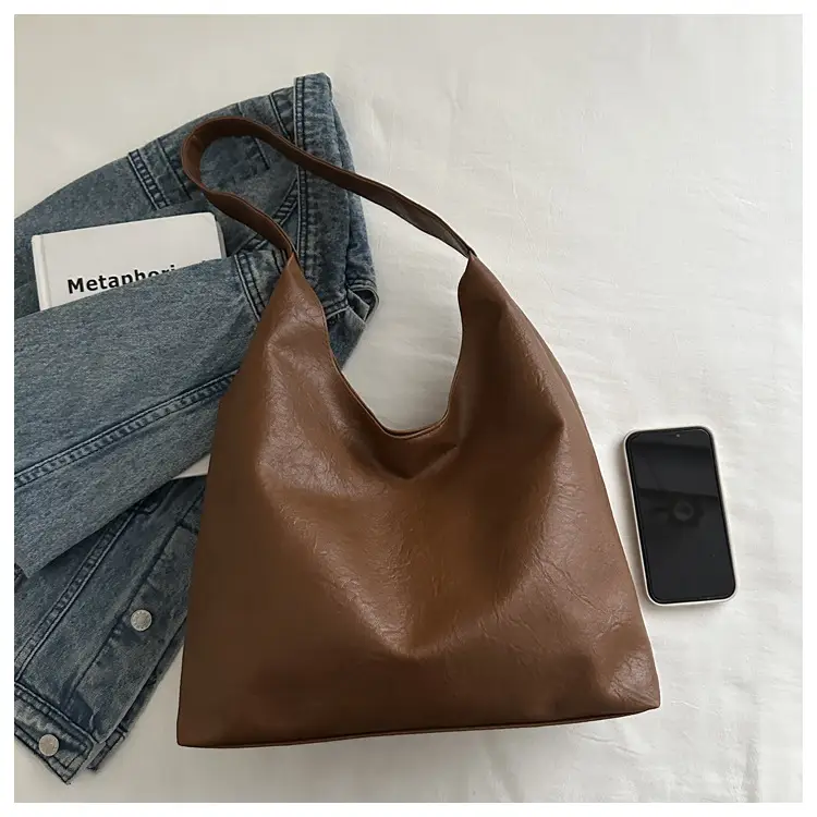 Brown Oil Leather Large Tote Bag for Women — feature 5