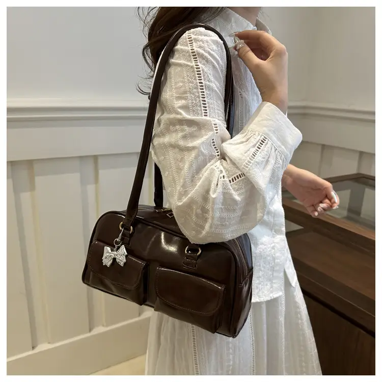 Green Leather Shoulder Bag with Butterfly Charm — feature 13