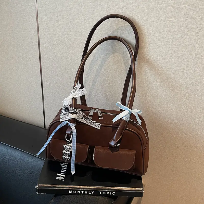 Women's Pink Retro Shoulder Bag with Crystal Tassel - Image 2