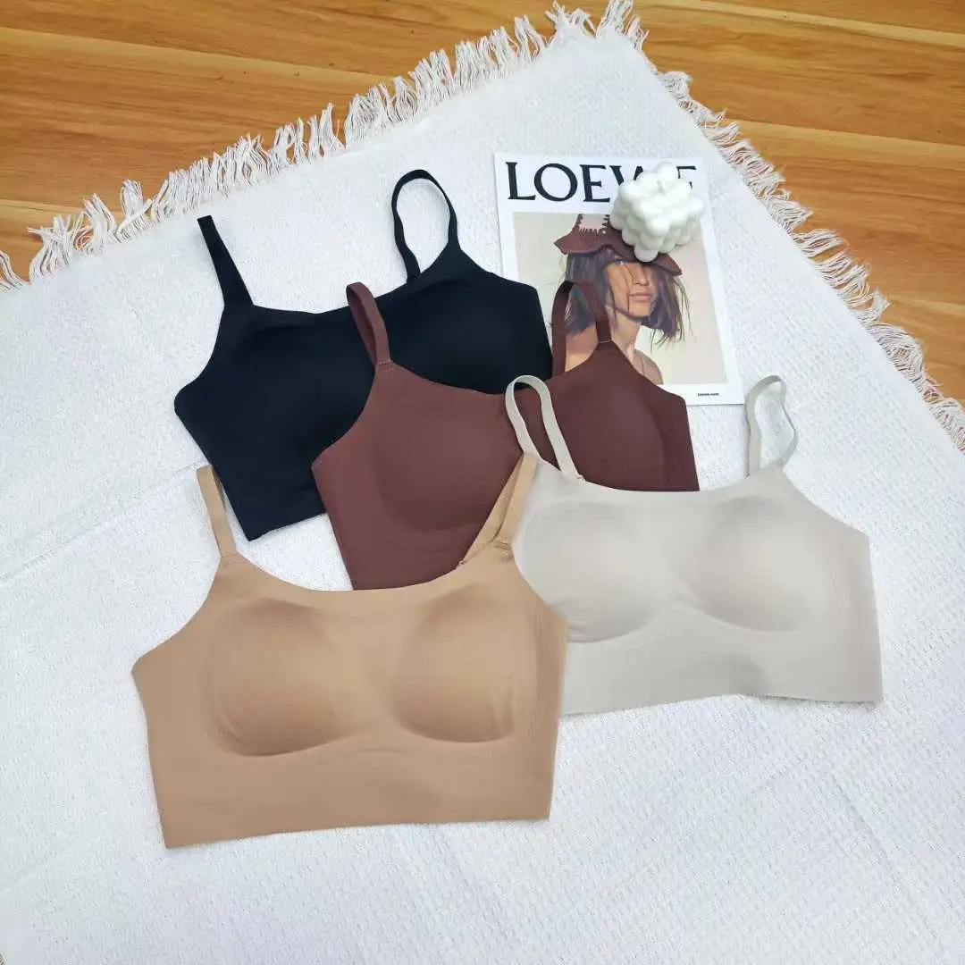 Naked Seamless Underwear Women Small Chest Gathered Up Warm 7A Antibacterial Vest