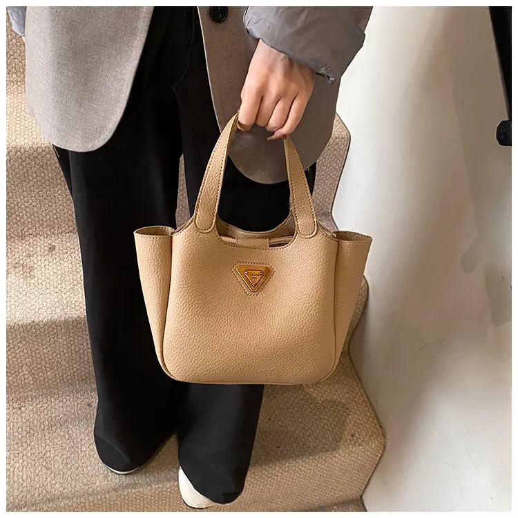 Korean Style Soft Leather Crossbody Bag Brown 2026 — feature 10