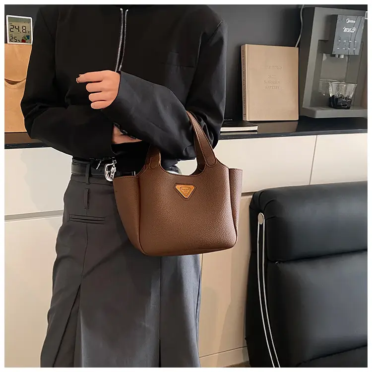 Korean Style Soft Leather Crossbody Bag Brown 2026 — feature 16