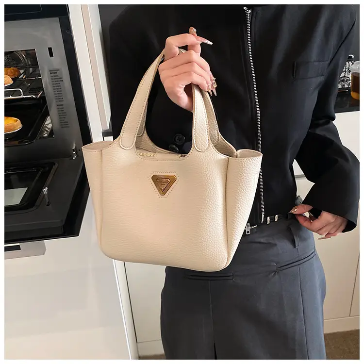 Korean Style Soft Leather Crossbody Bag Brown 2026 — feature 19