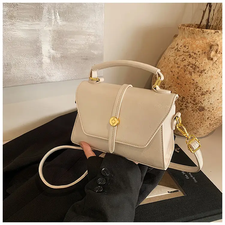 White Korean Style Shoulder Bag for Women 2025 — feature 12