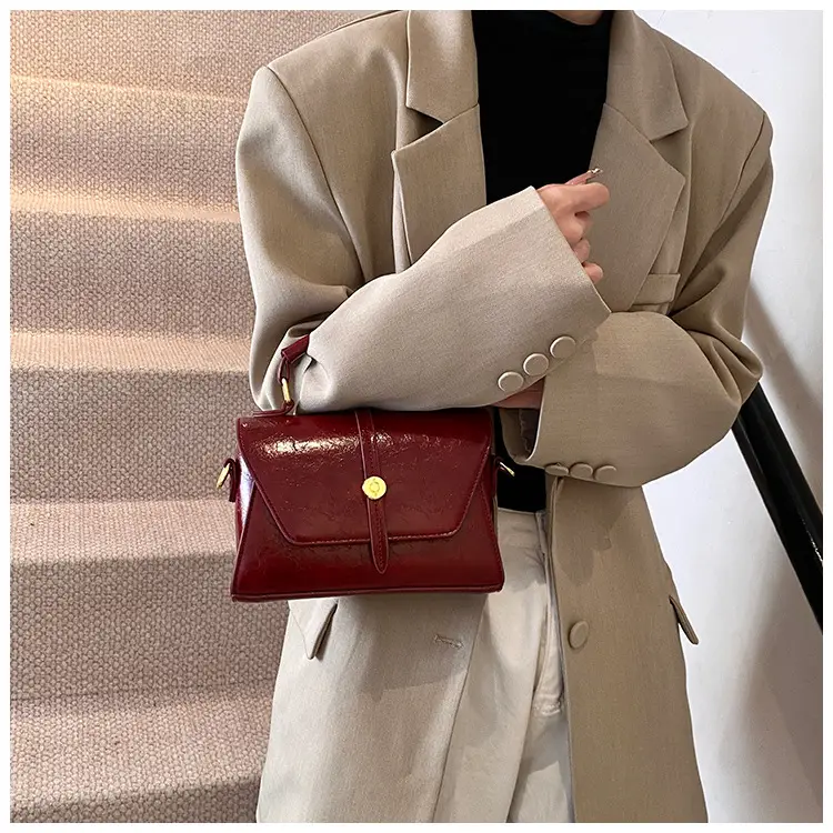 White Korean Style Shoulder Bag for Women 2025 — feature 16