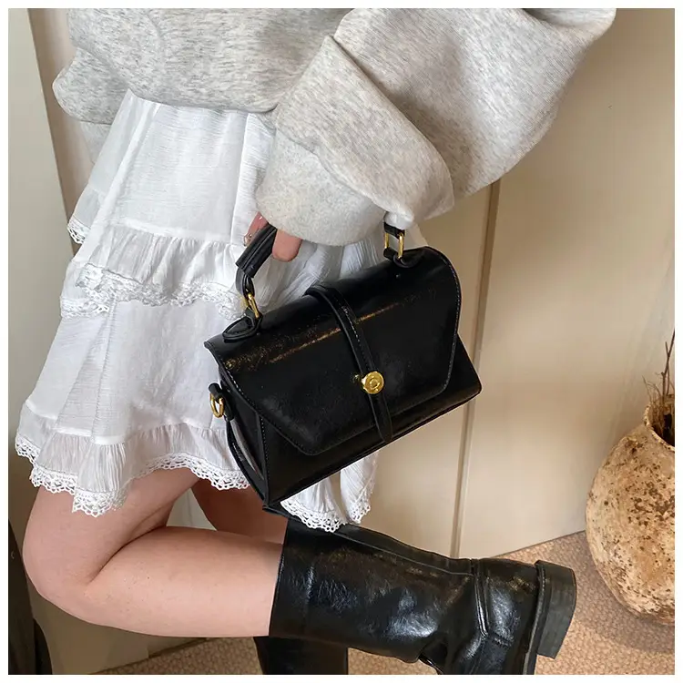White Korean Style Shoulder Bag for Women 2025 — feature 19