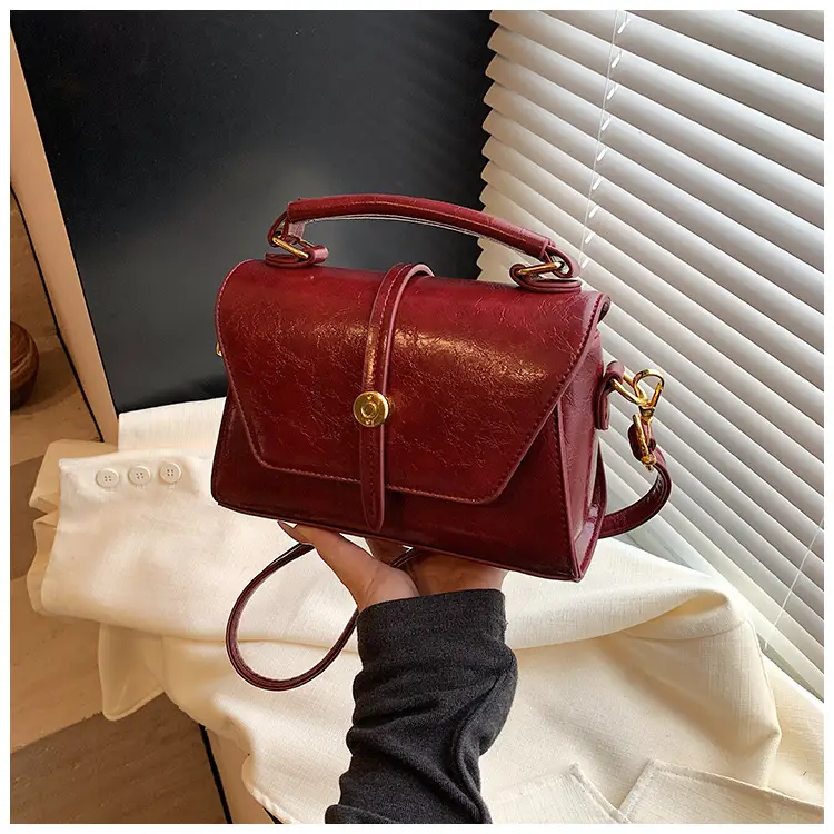 White Korean Style Shoulder Bag for Women 2025 - Image 2