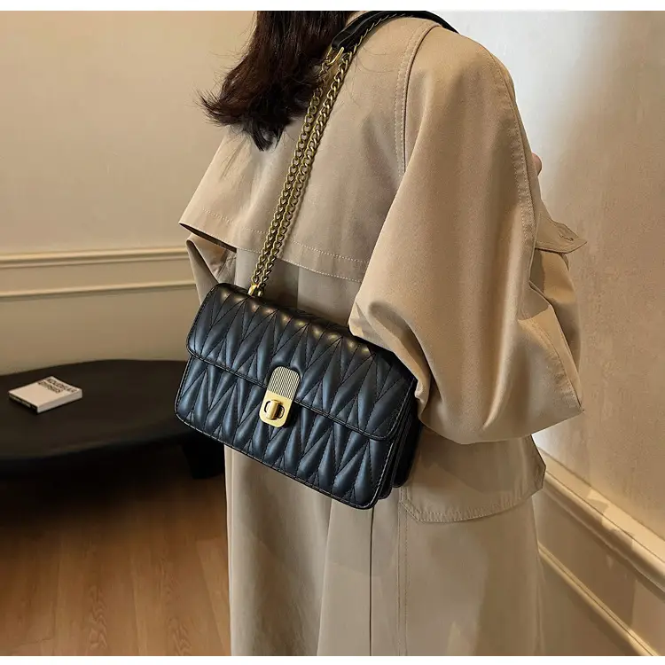 Korean Style Quilted Shoulder Bag Brown 2026 — feature 12
