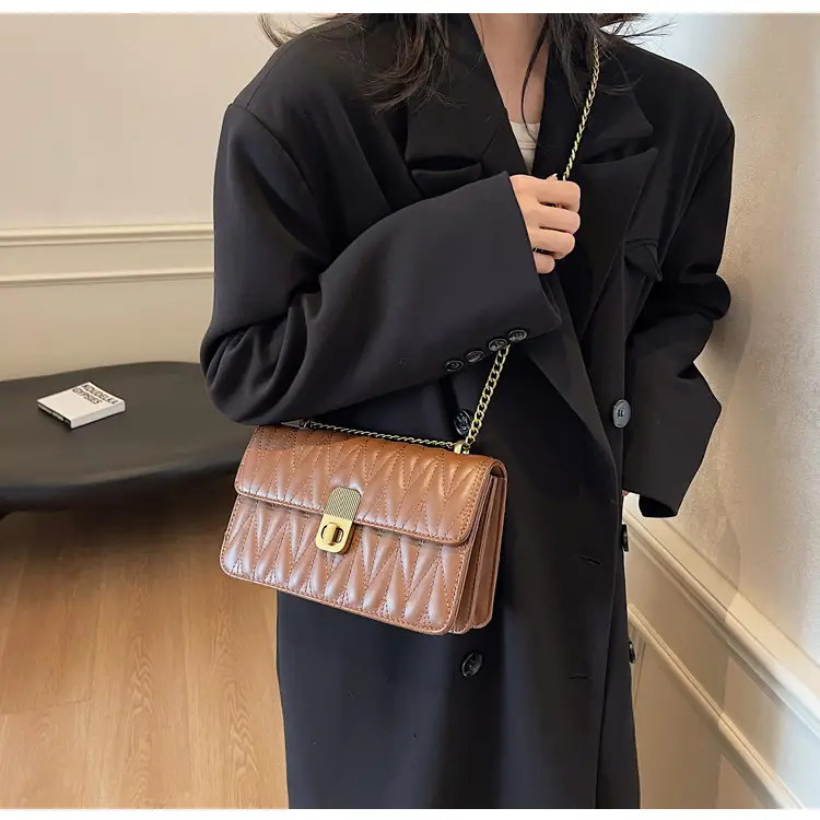 Korean Style Quilted Shoulder Bag Brown 2026 — feature 14