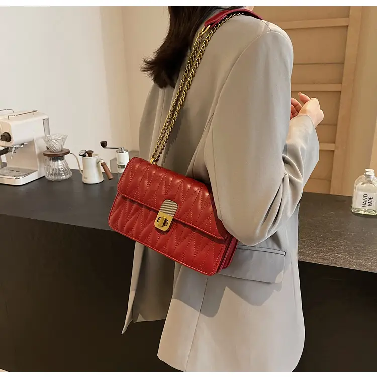 Korean Style Quilted Shoulder Bag Brown 2026 — feature 21