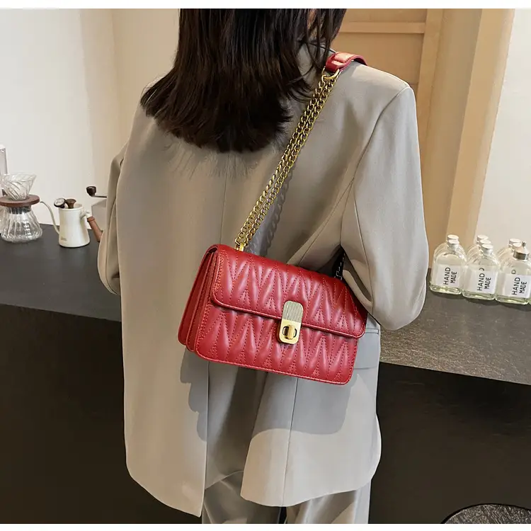 Korean Style Quilted Shoulder Bag Brown 2026 — feature 22