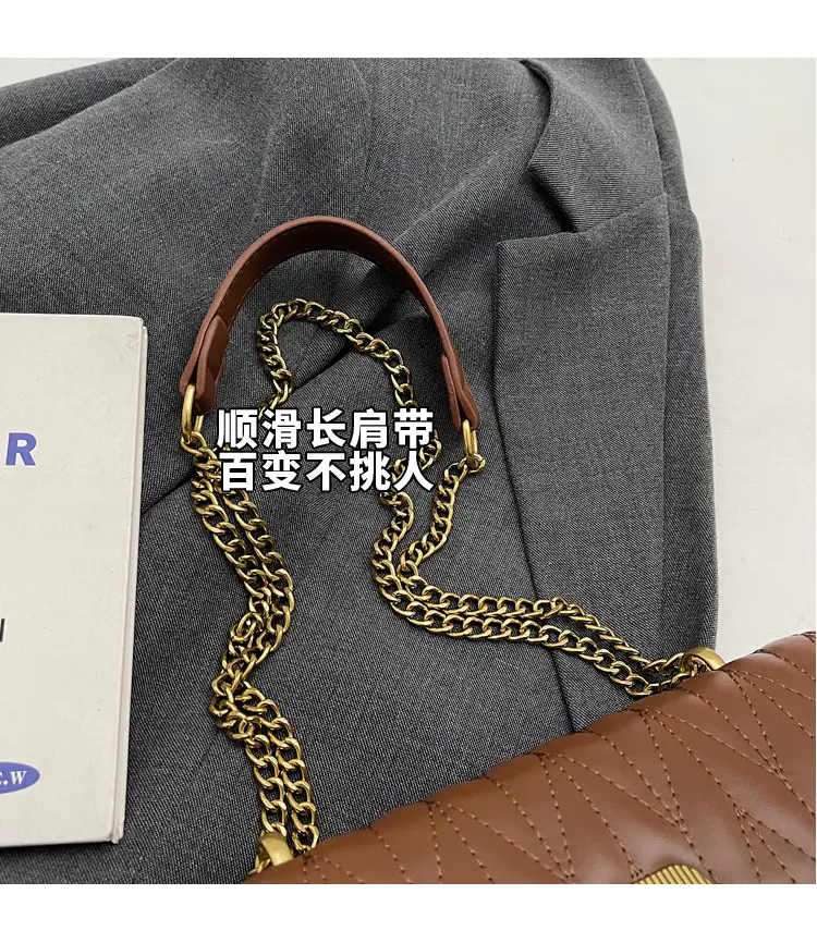 Korean Style Quilted Shoulder Bag Brown 2026 — feature 4