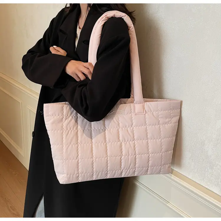 Black Rhombic Crossbody Bag Women Large Capacity 2025 — feature 18