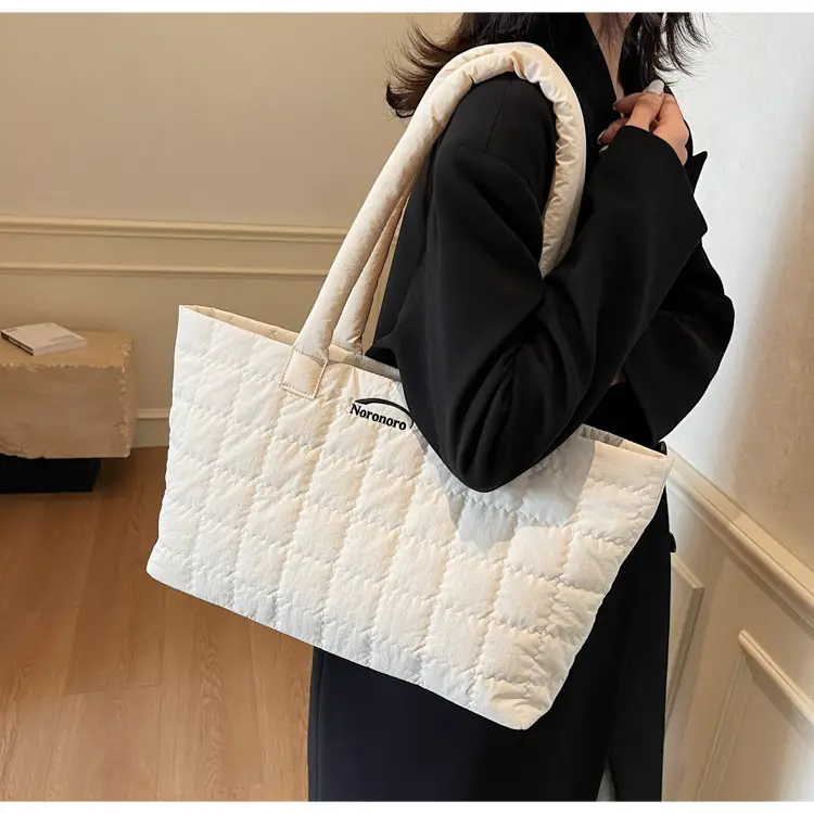 Black Rhombic Crossbody Bag Women Large Capacity 2025 — feature 20