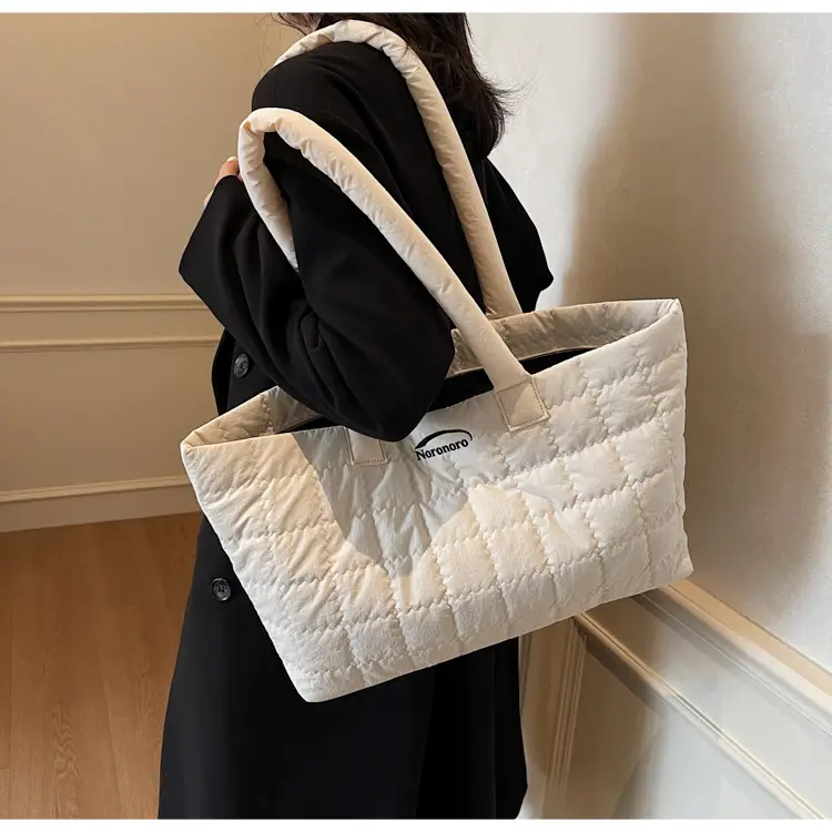 Black Rhombic Crossbody Bag Women Large Capacity 2025 — feature 22