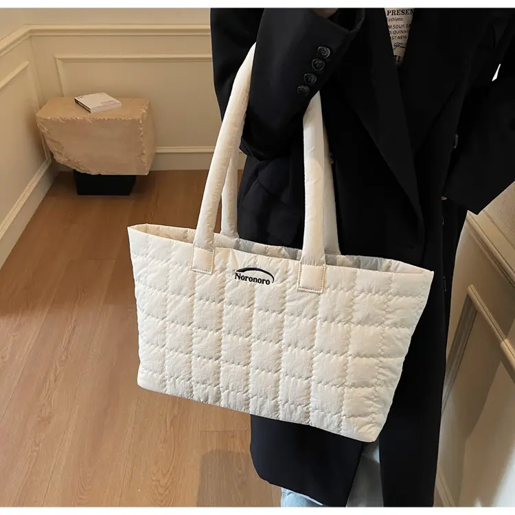 Black Rhombic Crossbody Bag Women Large Capacity 2025 — feature 24
