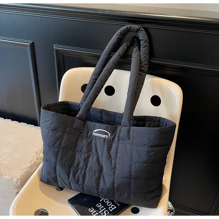Black Rhombic Crossbody Bag Women Large Capacity 2025 — feature 25