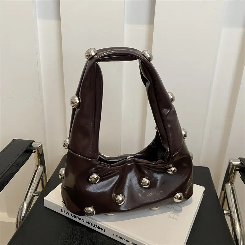 Women's Rivet Leather Shoulder Bag Cream Large Capacity — feature 17