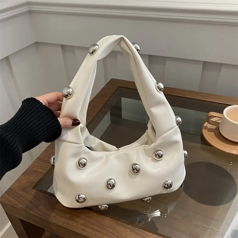Women's Rivet Leather Shoulder Bag Cream Large Capacity — feature 20