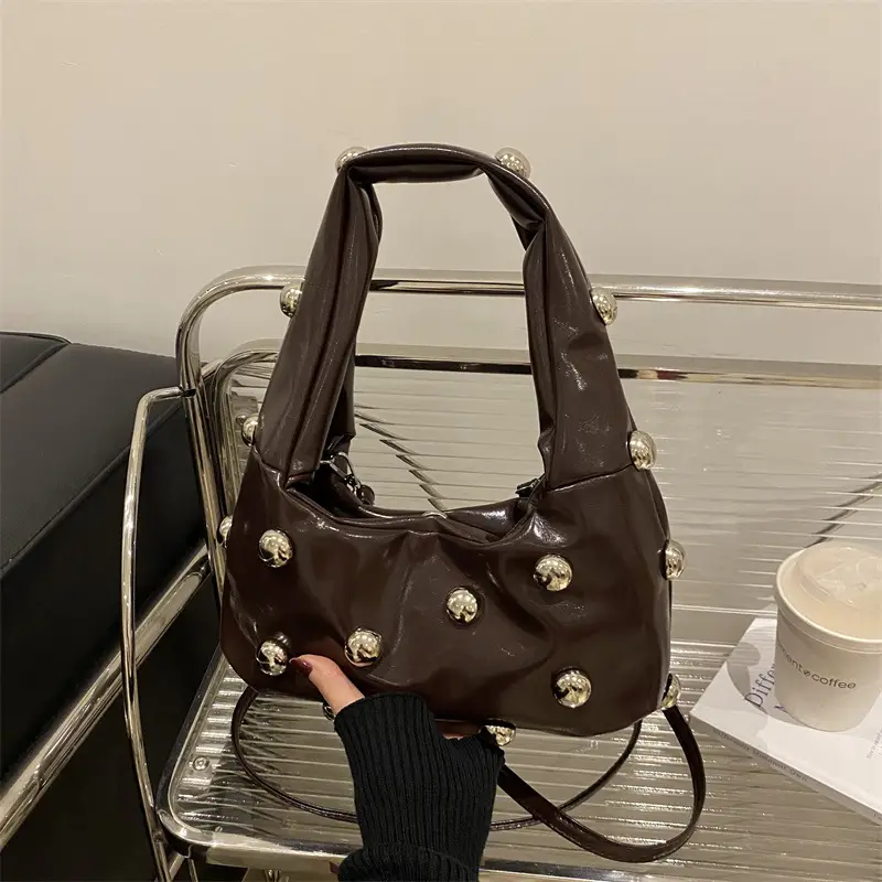 Women's Rivet Leather Shoulder Bag Cream Large Capacity - Image 4