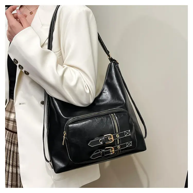 Women's Large Capacity Leather Tote Bag Brown Gold Clasp — feature 14
