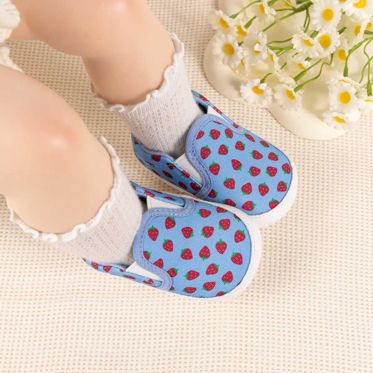 2025 Cross-border Spring and Summer New Love Strawberry Toddler Shoes Non-slip Soft Sole Slip-on Baby Shoes Baby Shoes — feature 7