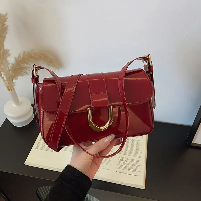 Vintage Wine Red Horseshoe Buckle Shoulder Bag for Women - Image 5