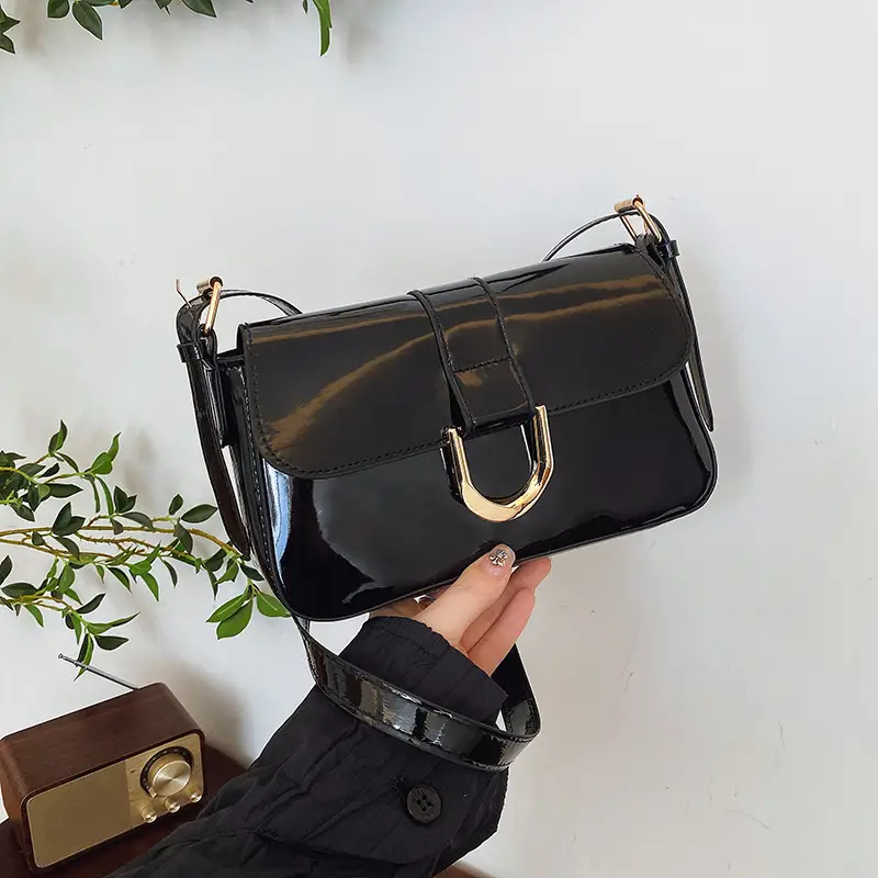 Vintage Wine Red Horseshoe Buckle Shoulder Bag for Women - Image 6