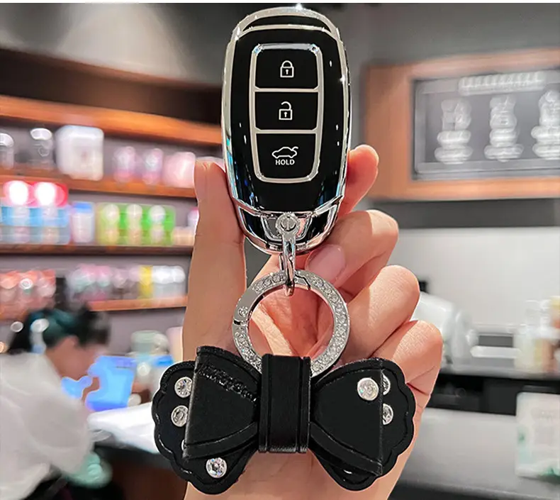 Suitable for modern key set Elantra ix35 name figure ix25 Sophista Yuedong Renamusa men's and women's bag buckle — feature 19