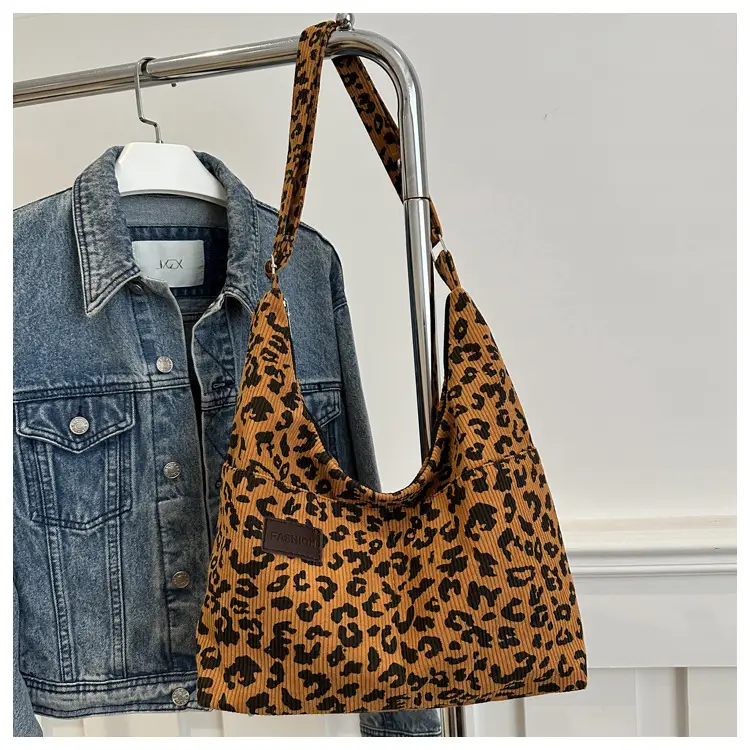 Leopard Print Large Capacity Shoulder Bag for Women