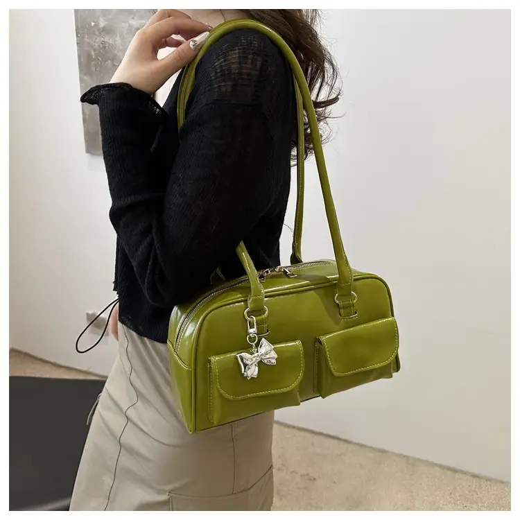 Vintage Women's Textured Shoulder Tote Bags 2025 — feature 13
