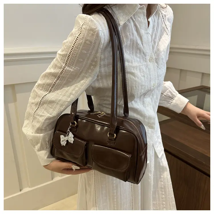 Vintage Women's Textured Shoulder Tote Bags 2025 — feature 14