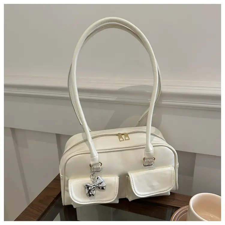 Vintage Women's Textured Shoulder Tote Bags 2025 — feature 20