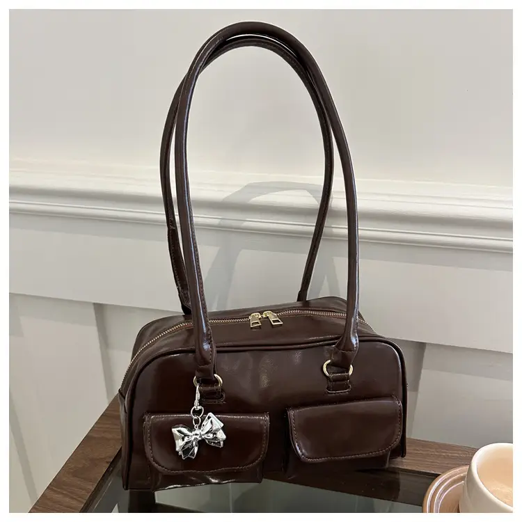 Vintage Women's Textured Shoulder Tote Bags 2025 — feature 21