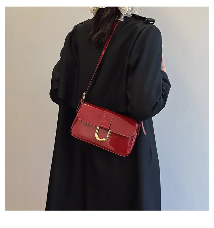 Women Vintage Horseshoe Buckle Shoulder Bag Red Patent Leather — feature 10