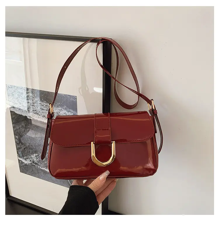 Women Vintage Horseshoe Buckle Shoulder Bag Red Patent Leather — feature 16