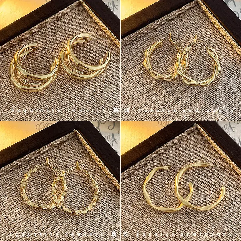 Vintage Entry Luxury Golden Hong Kong Style Earrings Women's 2025 New - Image 10