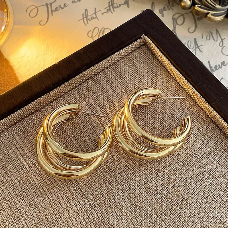 Vintage Entry Luxury Golden Hong Kong Style Earrings Women's 2025 New - Image 4