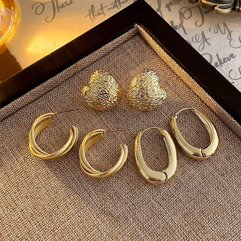 Vintage Entry Luxury Golden Hong Kong Style Earrings Women's 2025 New - Image 5