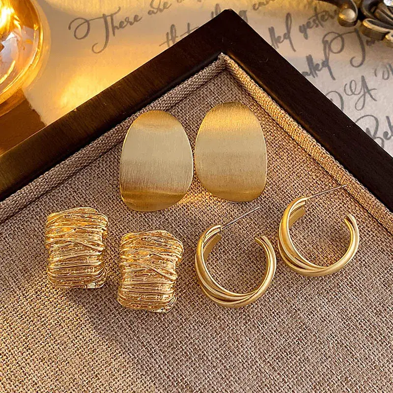 Vintage Entry Luxury Golden Hong Kong Style Earrings Women's 2025 New - Image 6