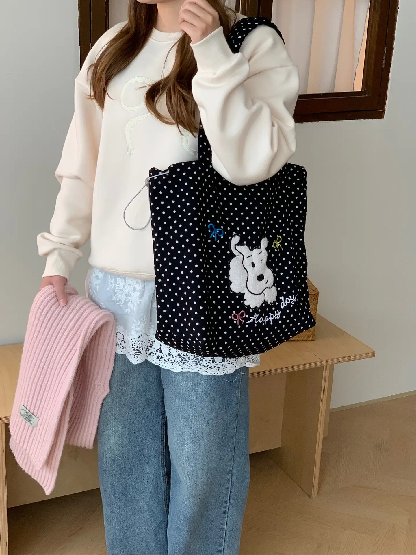 Cute Unicorn Embroidered Shoulder Bag Black β feature 4
