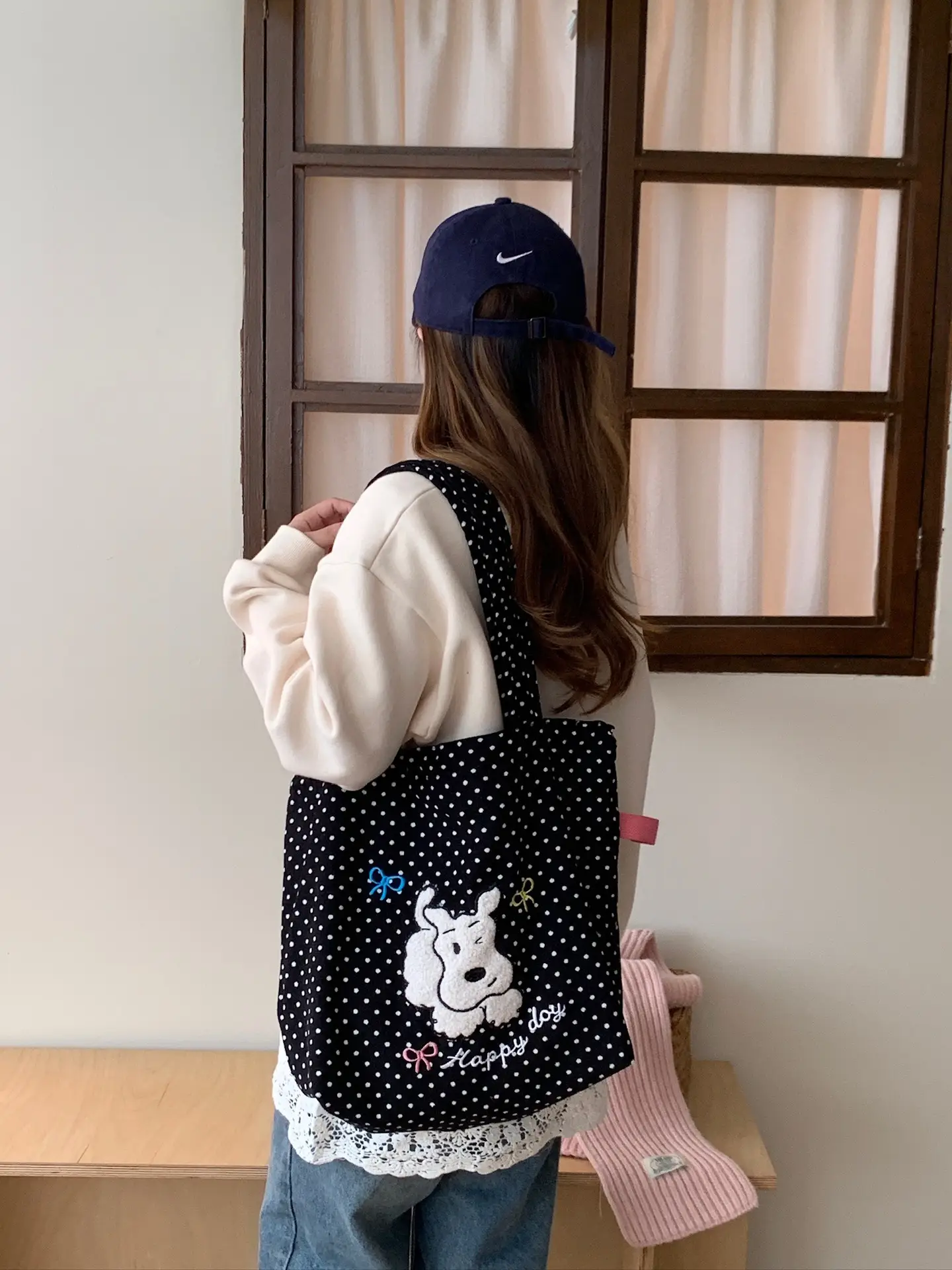 Cute Unicorn Embroidered Shoulder Bag Black β feature 5