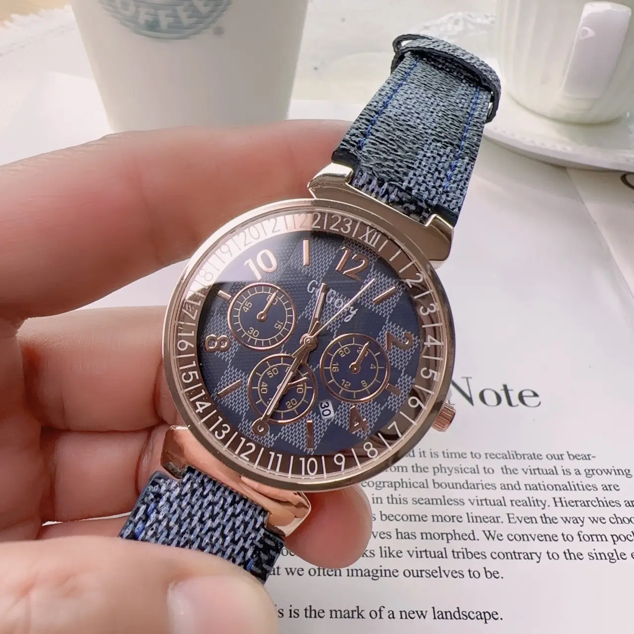 Women's Large Plate Snake Belt Watch with Quartz Movement - Image 5