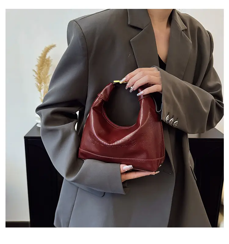 Brown Leather Shoulder Bag for Women 2025 Spring — feature 17