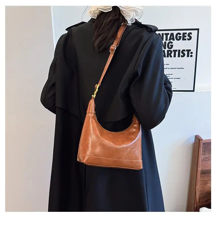 Brown Leather Shoulder Bag for Women 2025 Spring — feature 9